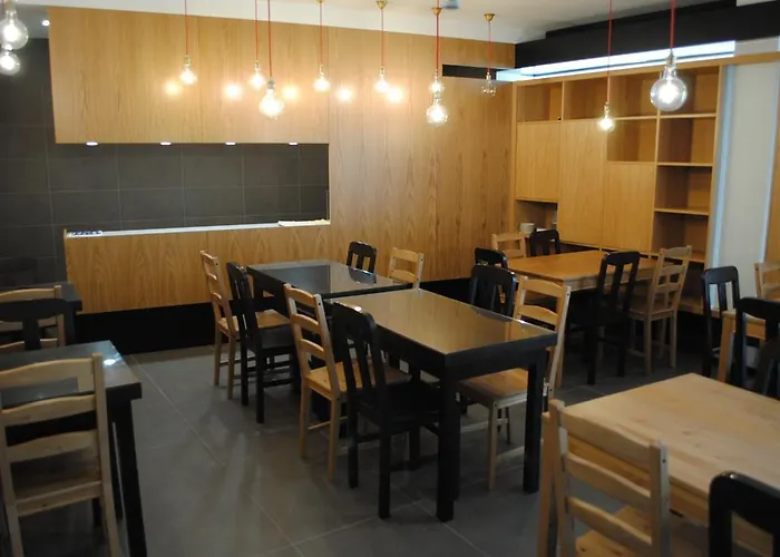 Moderna Гостевой дом Коимбра