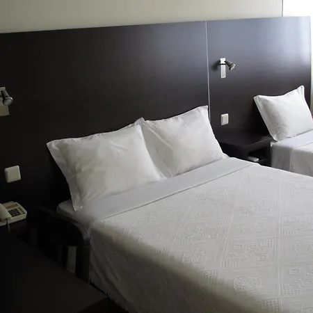 Πανσιόν Moderna 4*