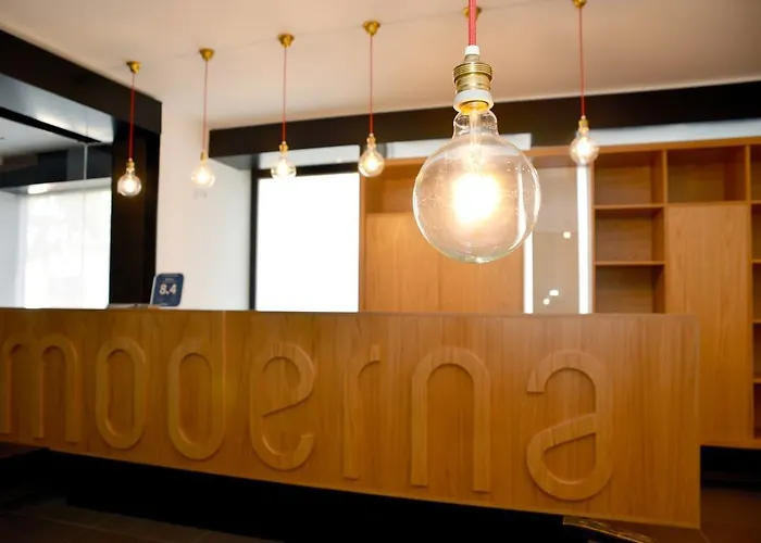 Moderna Casa de hóspedes 4*